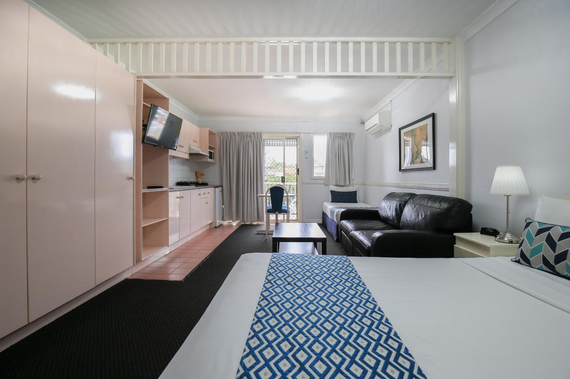 Toowong Central Motel Apartments Μπρίσμπεϊν Δωμάτιο φωτογραφία